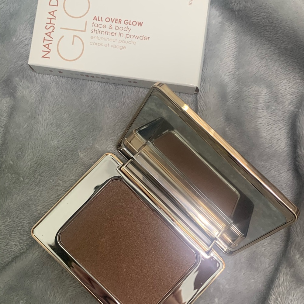 Natasha Denona face&body shimmer in powder(Bnib)